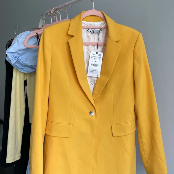 Zara blazer - Picture 1 of 3